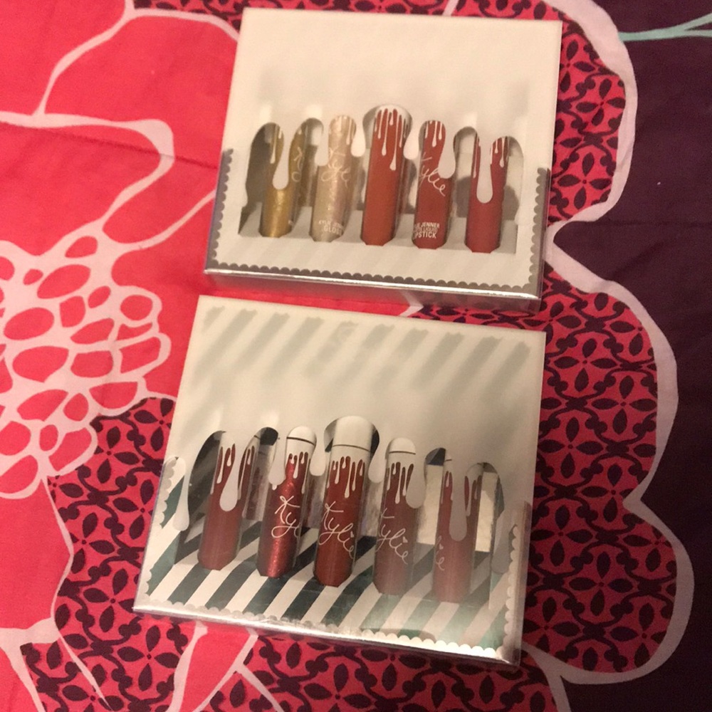 2017 Kylie cosmetics Valentine June bug